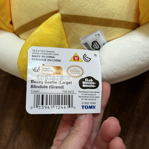 Club Mocchi Mocchi Super Mario Bros. Buzzy Beetle Mega 15-
Inch Plush - Picture 8 of 9